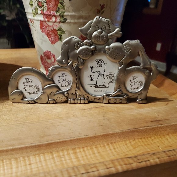 Dog frame - Picture 1 of 3